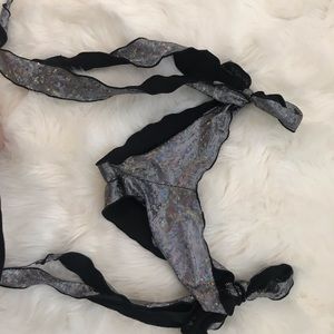 Iheartraves holographic side tie bottoms
